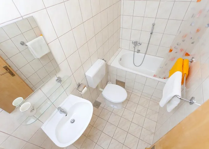 Adrion Apartment Makarska