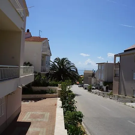 Apartment Nena & Petar Makarska