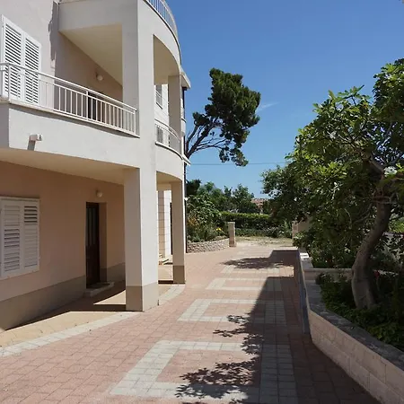 Apartment Nena & Petar Makarska