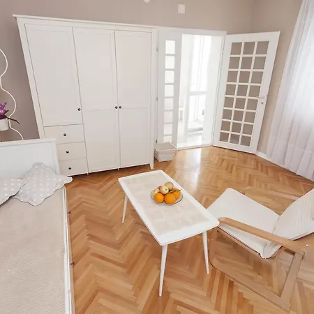 Adrion Lejlighed Makarska