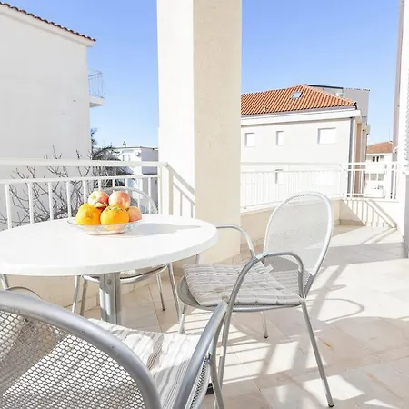 Apartment Adrion Makarska
